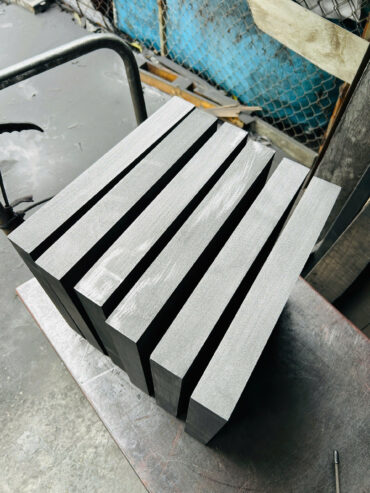 Điện cực than chì, điện cực EDM, Graphite khuân mẫu, điện cực xung , vảy than chì