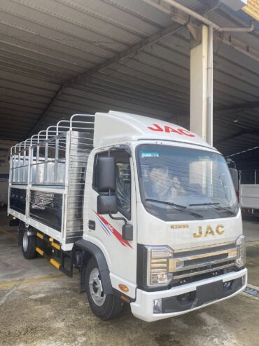 JAC N250 PRO E5 TẢI 2T5 THÙNG DÀI 4M3